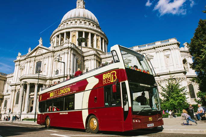 Buss sightseeing London